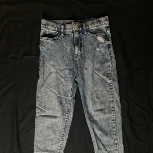 Women’s SO acid wash jeans (Khols brand)